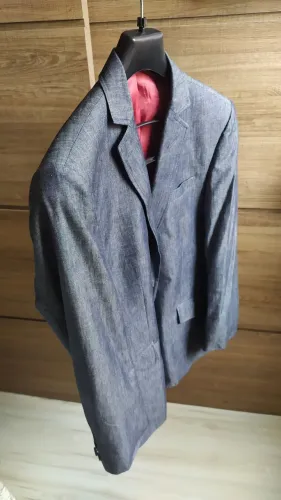 Blazer cinza masculino, estiloso. Hoje disponível