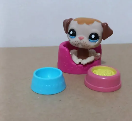 Pug Littlest Pet Shop com acessórios