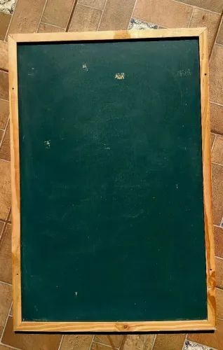 Quadro Negro com Moldura de madeira