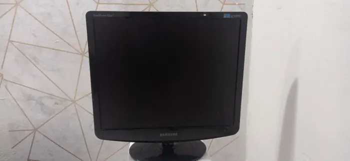 Monitor Samsung SyncMaster 932b