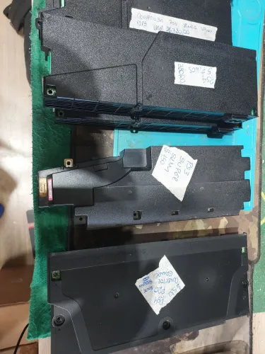 Fonte de Playstation 4 fat, Playstation 5 e one S