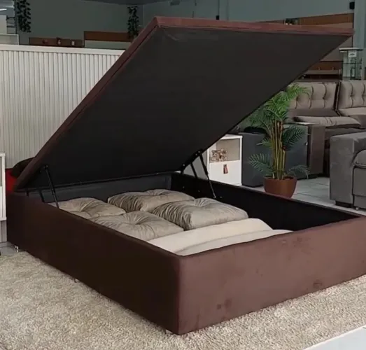 Cama Box Baú com Amplo Espaço Interno