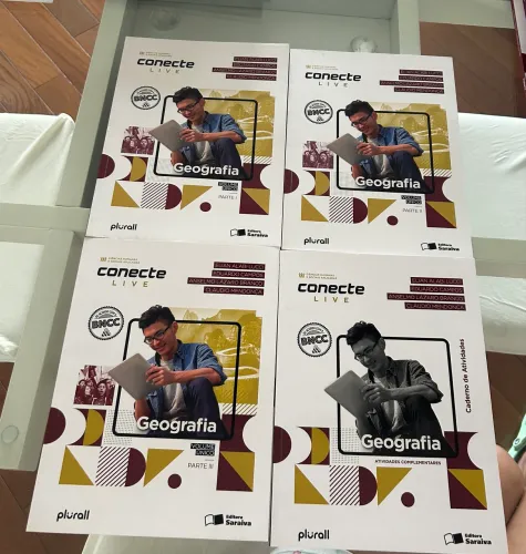 Box Completo de Geografia Conecte Live - Ensino Médio e Vestibulares