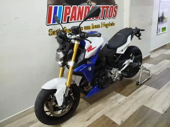 BMW F900 R SPORT PLUS 