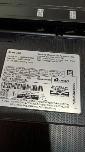 TV Samsung 55" UN55TU8000 - Tela quebrada - Para peças