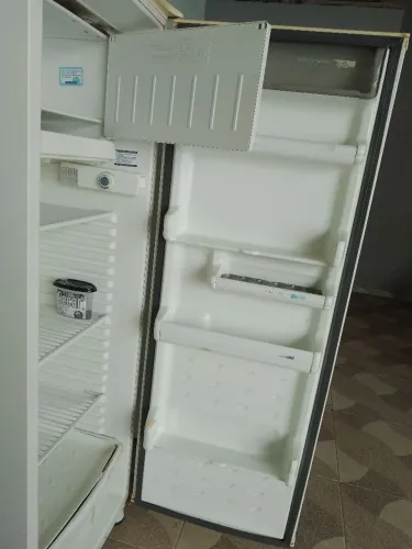 Vendo geladeira Consul em ótimo estado
