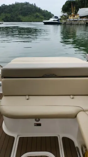 Ventura 265 cabinada 2018 motor volvo nova com 160 hs