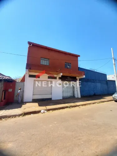 Casa em Avenida Sigmund Weiss - Pilar - Belo Horizonte/MG