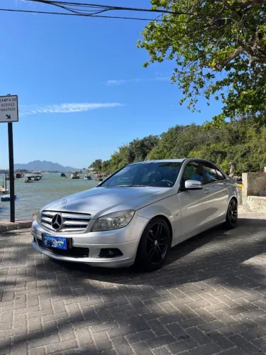 Mercedes c180 kompressor 1.6 automática 2010