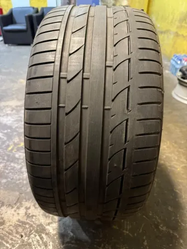 Pneu Aro 20 Bridgestone 275/35R20 102Y Potenza S001 Run Flat