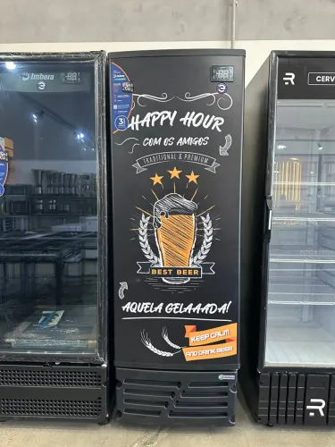 Cervejeira porta solida 550 litros happy - imbera