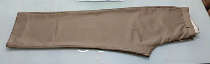 Calça social Colombo