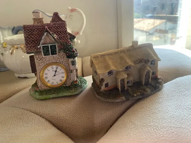 Miniaturas de casas decorativas