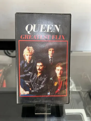 VHS QUEEN