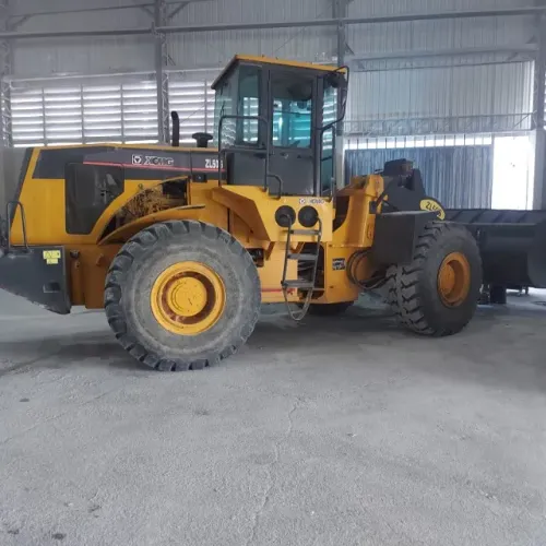 Pá Carregadeira XCMG  ZL50G Ano 2012