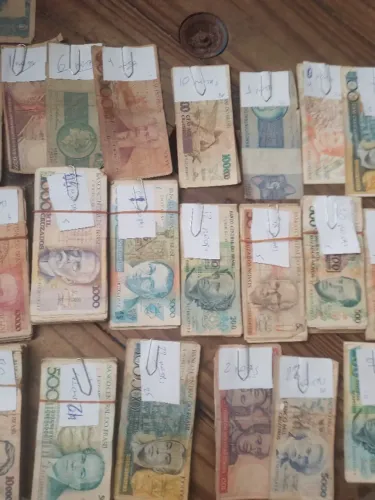 lote notas antigas , maior moleza olx