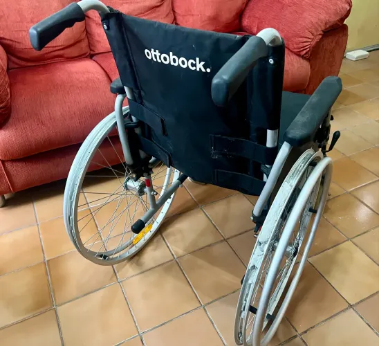 CADEIRA DE RODAS OTTOBOCK.