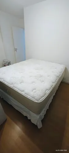 Cama Queen com box baú bipartido 