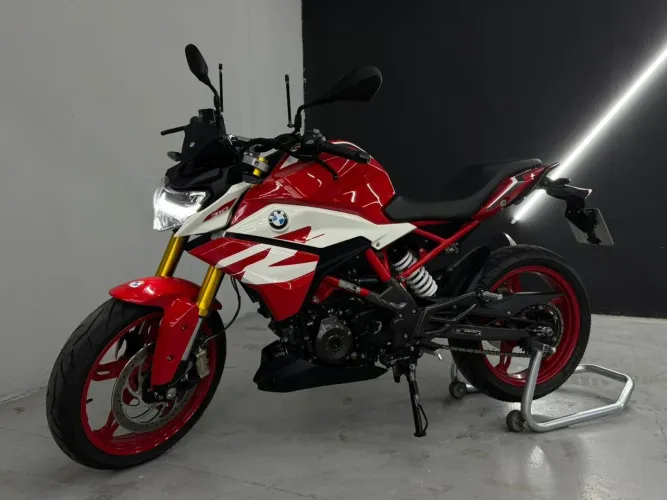 BMW G 310 R