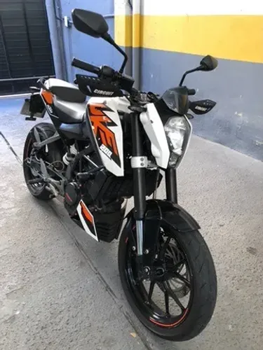 KTM DUKE 200 2017 meu nome docs 2026