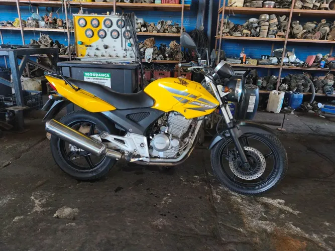 CBX Twister 250