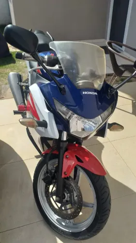 CBR 250R - Mini Esportiva