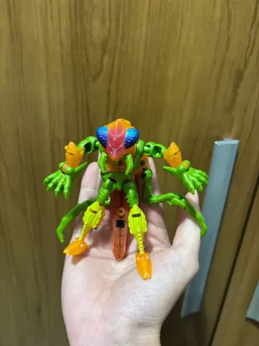 Transformers Beast Wars Fuzors Buzzclaw 1998