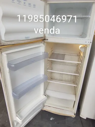 Vendo geladeira continental