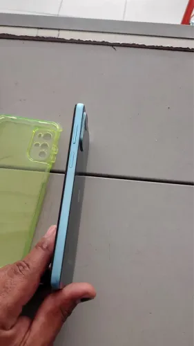 Celular Moto G22