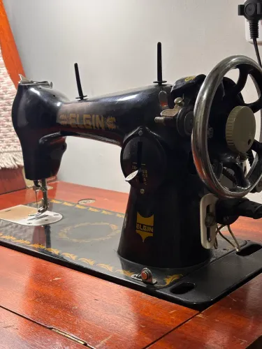 Máquina de costura