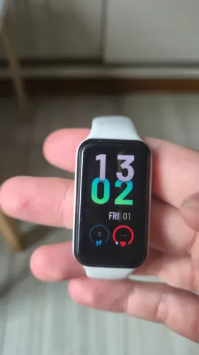Amazfit Band 7 smartwatch