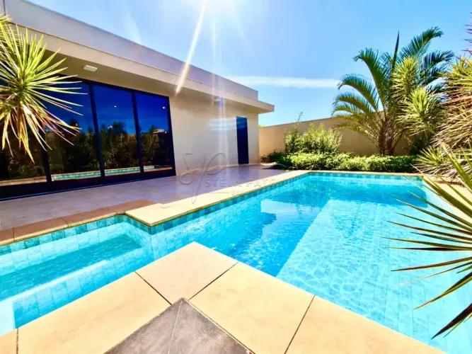 Casa de 178m² com 03 quartos para locação e venda - Alto do Castelo Residencial