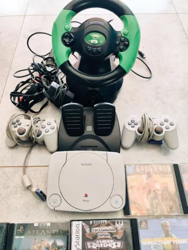 PS1 + Volante/Pedal + 37 Jogos
