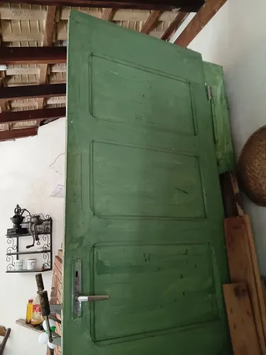Porta maciça estrutura de pérola rosa 70×210
