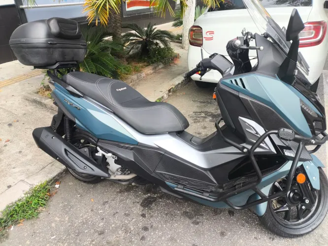 Cruisym 300