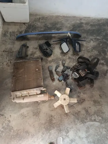 Peças usadas, porém da pra tirar vc do prego 