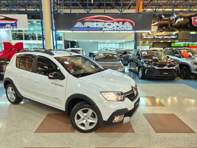 Renault Stepway Zen Flex 1.6 16V Mec. 2024