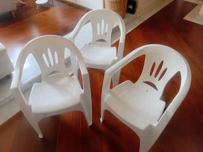Cadeira plastica Itarare Tramontina