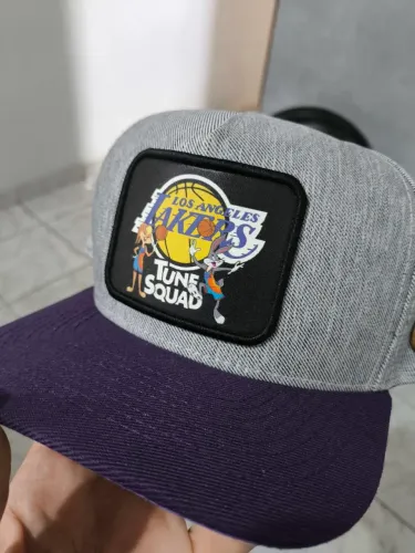 Boné Lakers