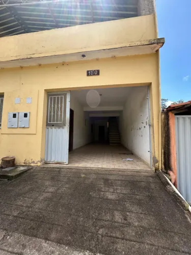 Imóvel para venda tem 400 metros quadrados com 3 quartos em Teixeiras - MG