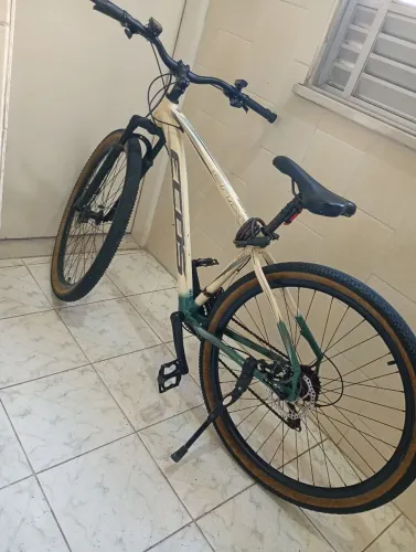 Vende-se bicicleta aro 29