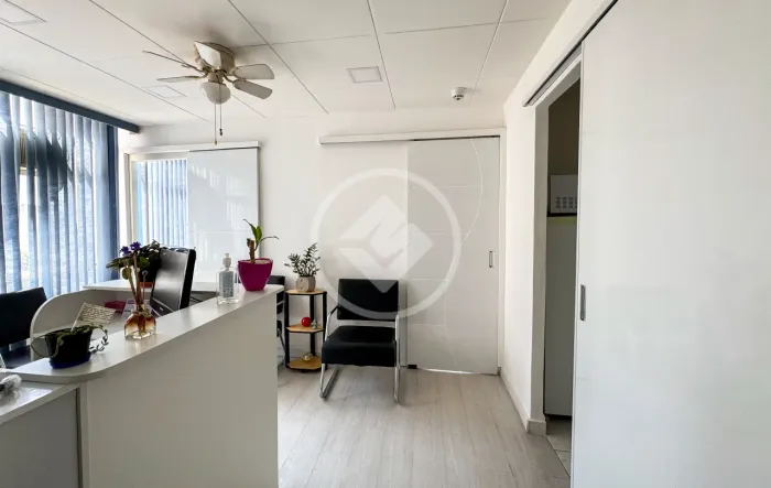 Consultório / Sala Comercial codigo: 59587