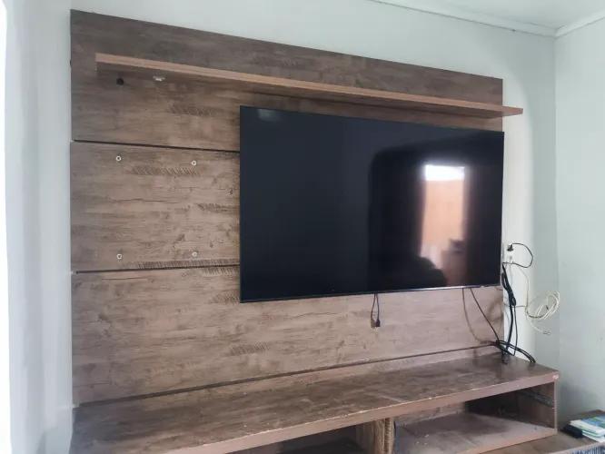 Painel Home Suspenso Ores 1.8 Deck-HB Móveis