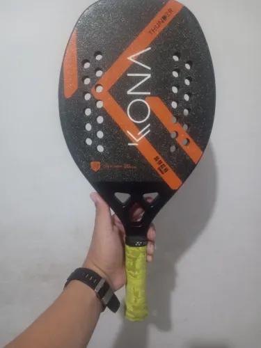 Raquete kona