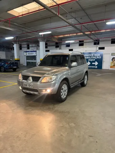 Mitsubishi Pajero TR4 2.0 Flex 16V 4X2 Aut. 2012