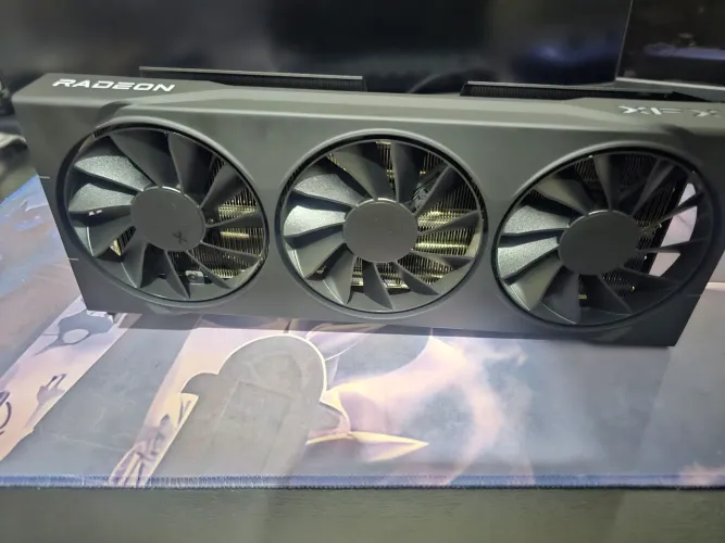 Placa de Vídeo RX 9070xt