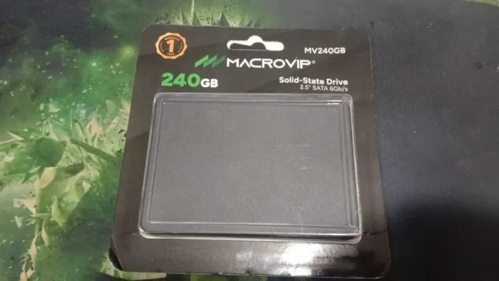 SSD Macrovip 240 GB, pouco usado.