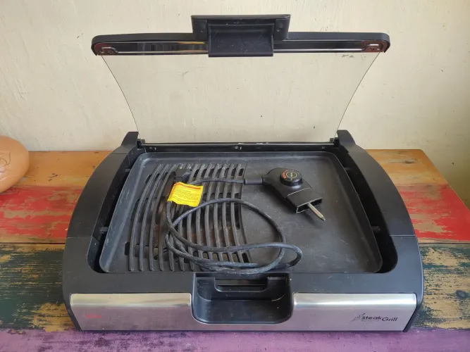 Steak barbecue grill