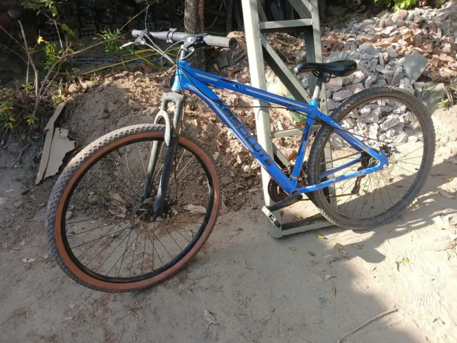 Vendo semi nova