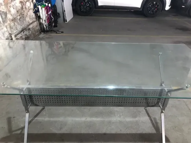 Mesa de Jantar/Reunião - 08 lugares -  retangular - 2,00M x 0,90M x 0,75M